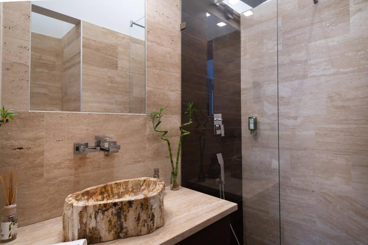 Central Luxy Design Apartment 布达佩斯 外观 照片